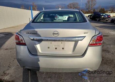2015 Nissan Altima 2.5 z USA, uszkodzony, nr VIN 1N4AL3APXFC490971